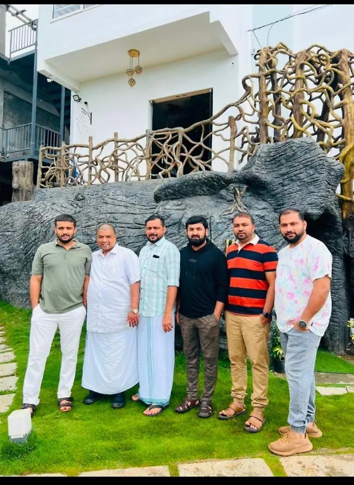 Skylark Holidays Premium Hotel Munnar