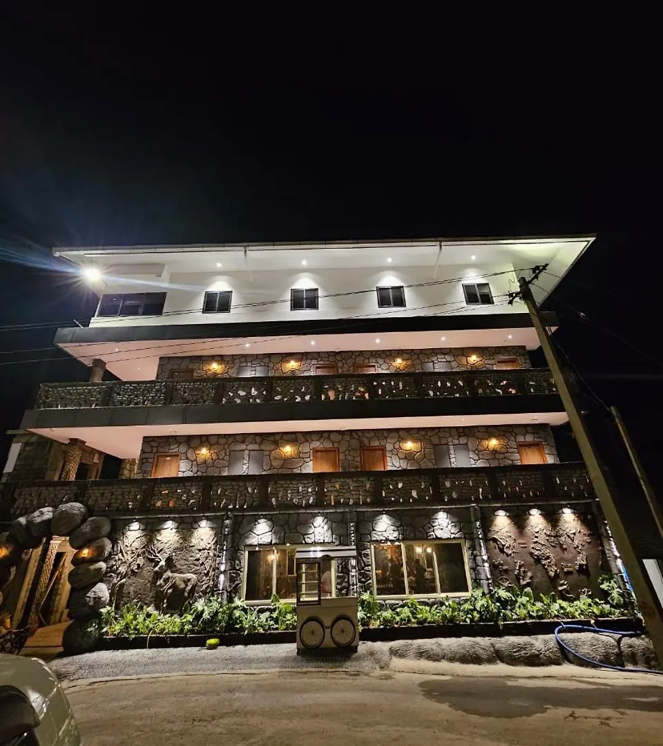 Skylark Holidays Premium Hotel Munnar